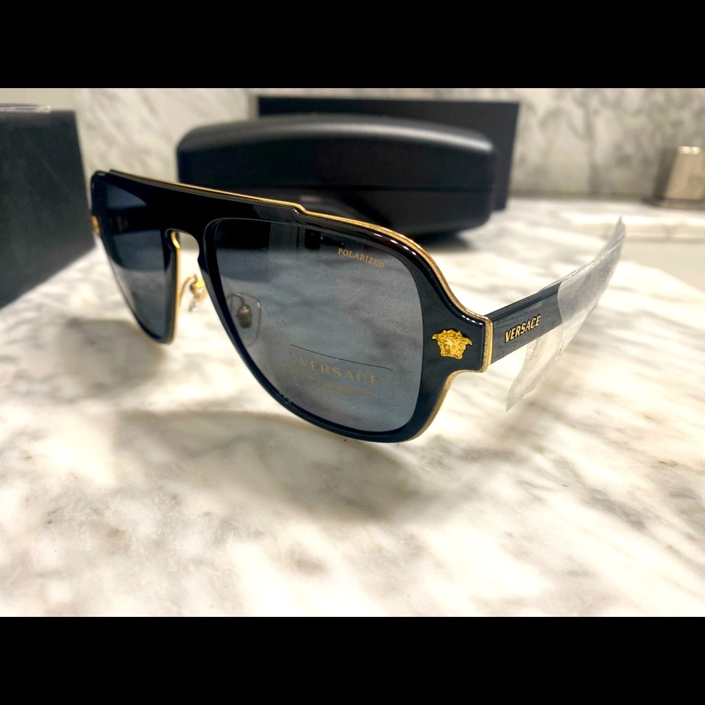 NWT 2 AVAILABLE Versace Polarized Sunglasses